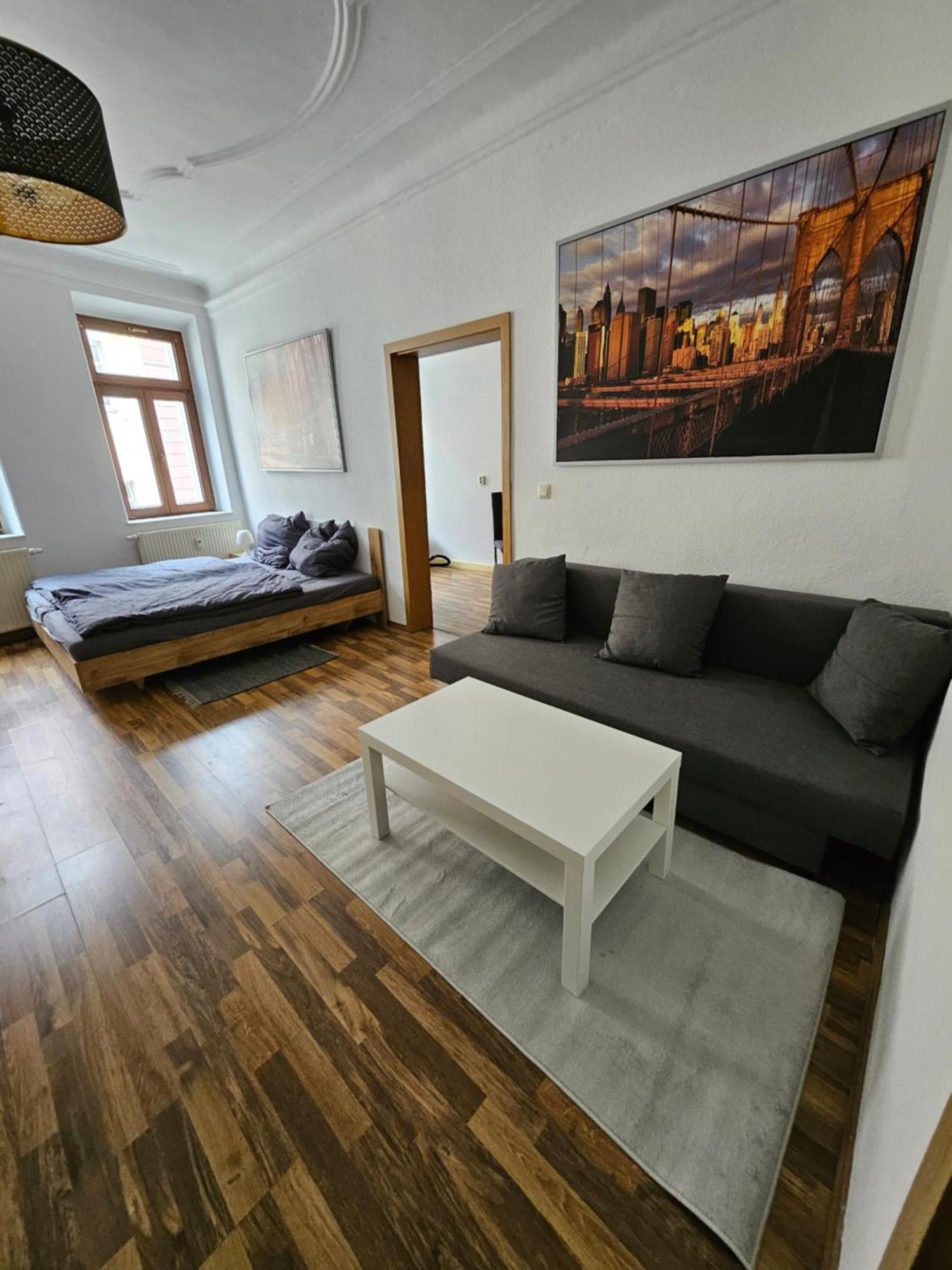 Ferienwohnung Apartment In Zittauer Stadtzentrum Innenstadt Innenring Top Lage - Wohnen Auf Zeit In Zittau - 1 Raum Wohnung Extérieur photo